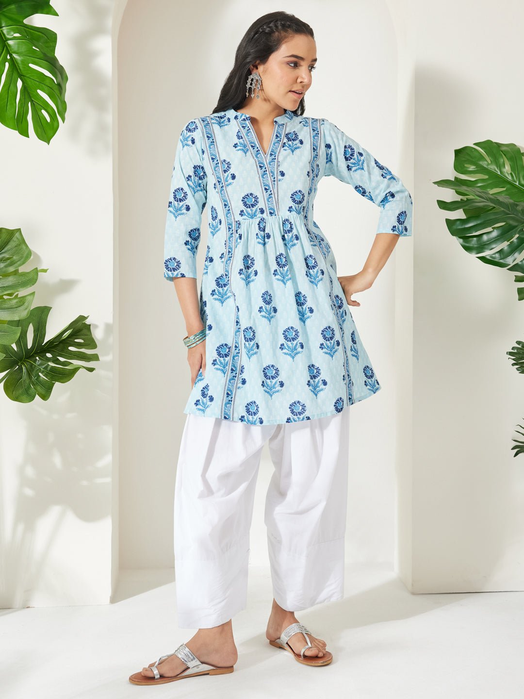 JAA26TU04048_1.jpg Light Blue Pure Cotton Floral Printed A-Line Short Kurti - Image 1